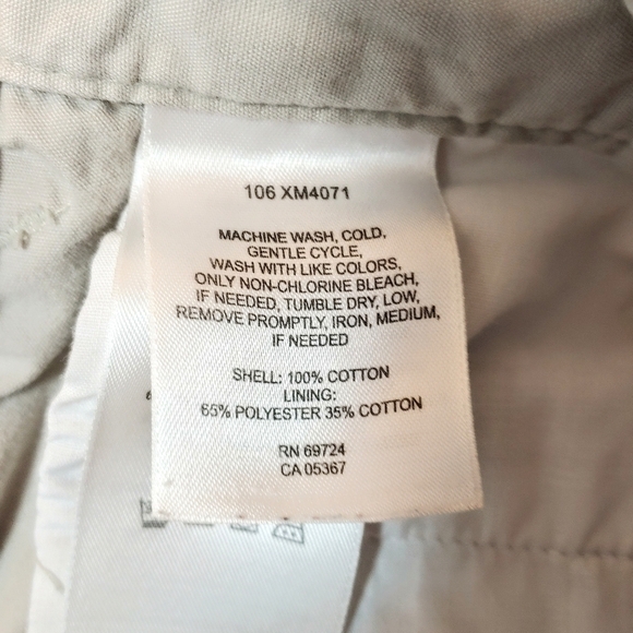 Columbia Cargo shorts. Taupe waist 34 - Picture 4 of 10